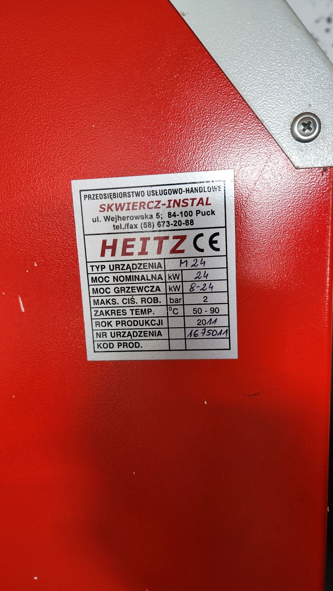 Piec ogrzewania, boiler, grzałka.