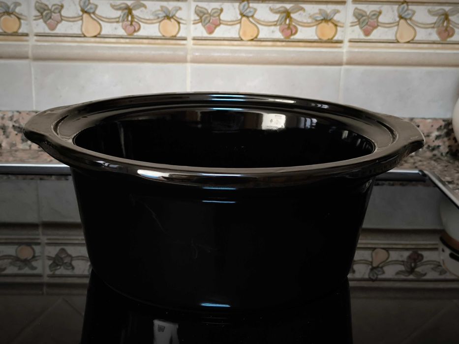 Panela Slow Cooker digital - como nova