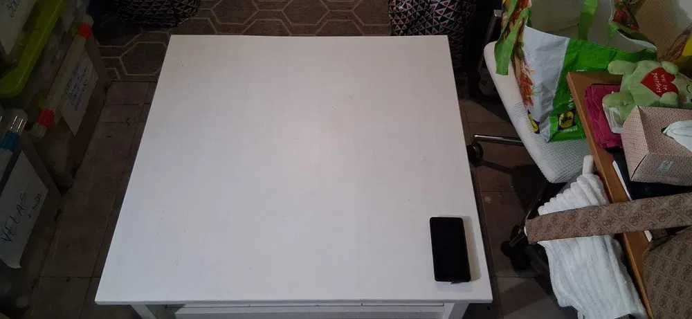 Mesa de centro IKEA branca | Com prateleira | Excelente estado