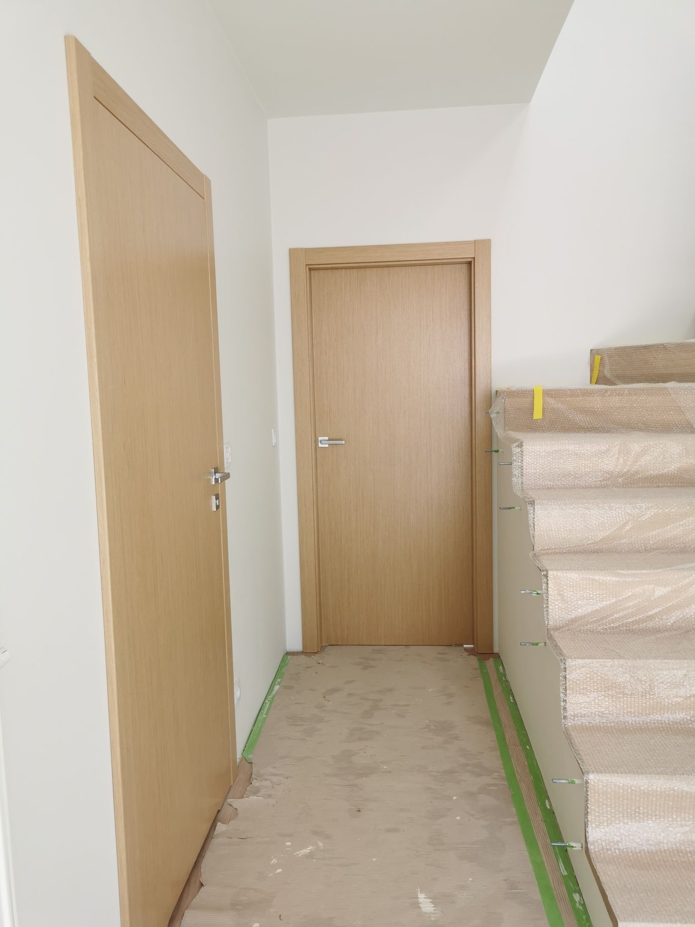 Sprzedaż i Montaż Drzwi Wewnętrznych