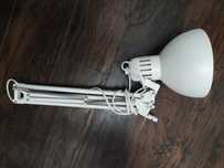 Biała lampka IKEA