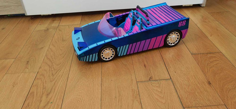 Samochód zabawka LOL