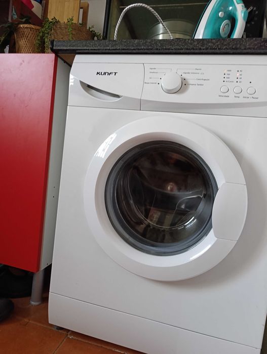 Máquina lavar roupa