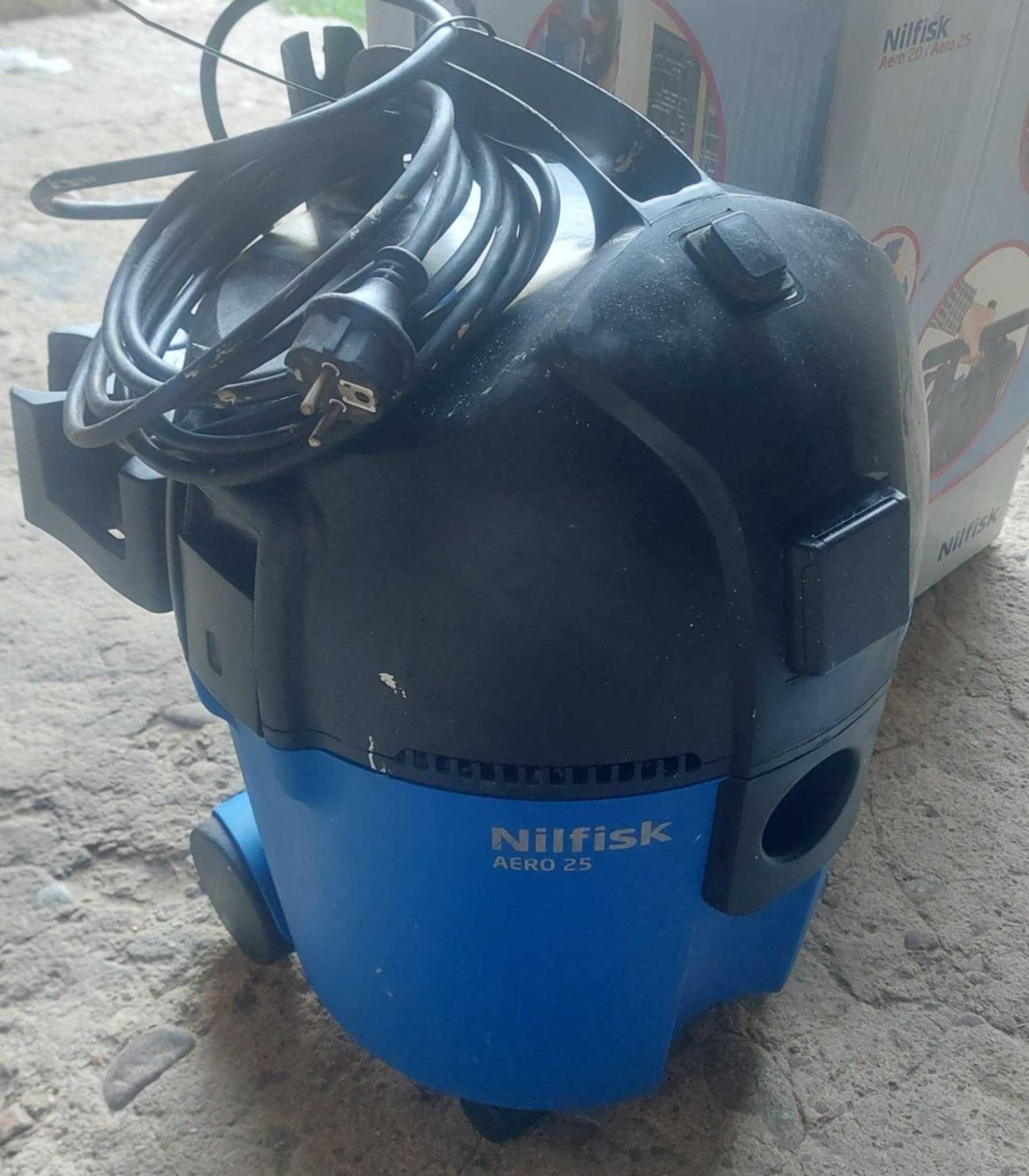 Odkurzacz Nilfisk AREO 25