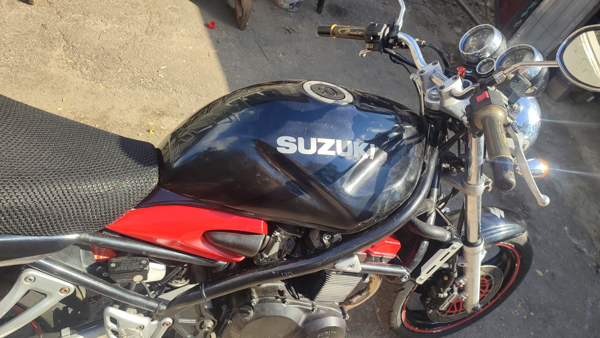 Suzuki gsf 400 bandit 2000