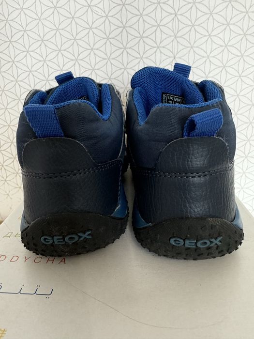 Демісезонні черевички geox