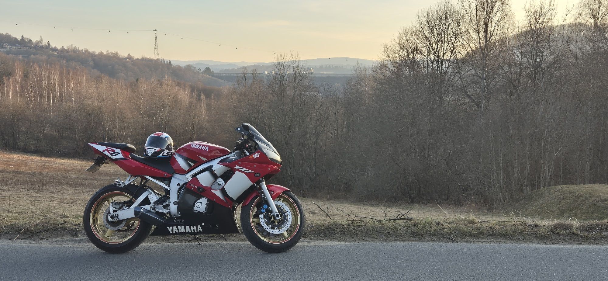 Yamaha r6 rok 2003