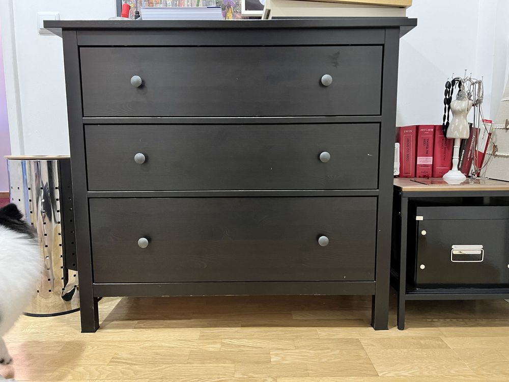 Cómoda Hemnes IKEA 3 gavetas 108 X 96 cm