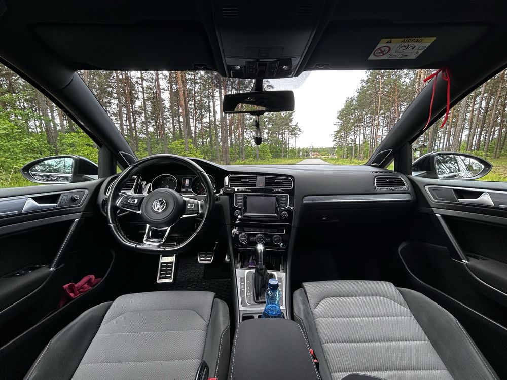 Volkswagen golf 7| DSG | R-line | Radar acc | Dyna audio |