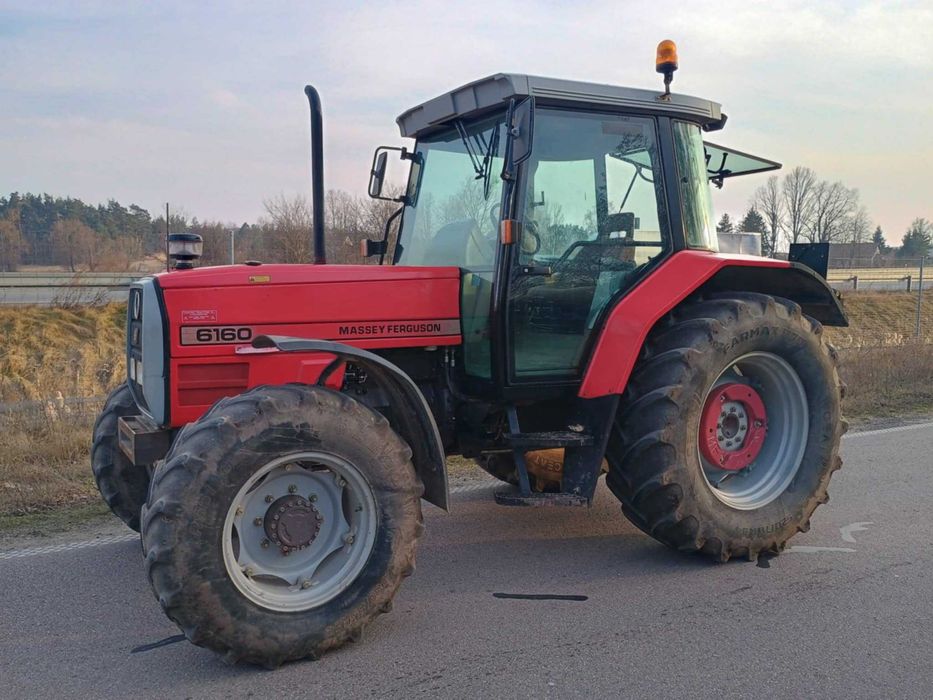 Massey Ferguson 6160