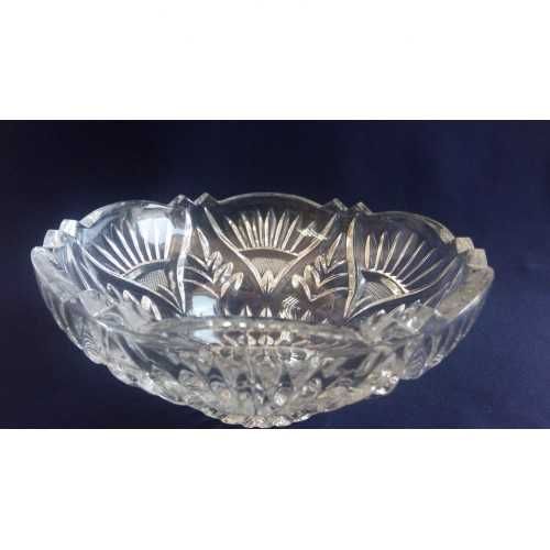 Салатник хрусталь круглый д.18 в.7,5 см.