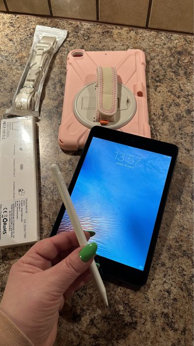 Tablet ipad Apple Retina - super stan