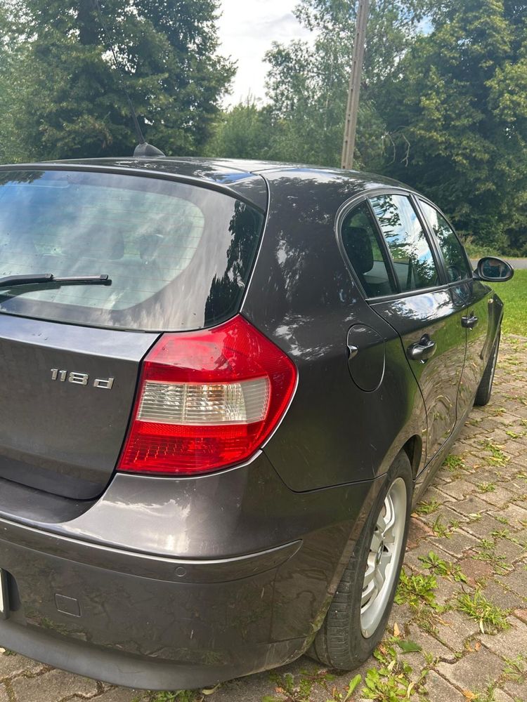 Bmw 118d 2.0 tdi 90kw 2005 r.