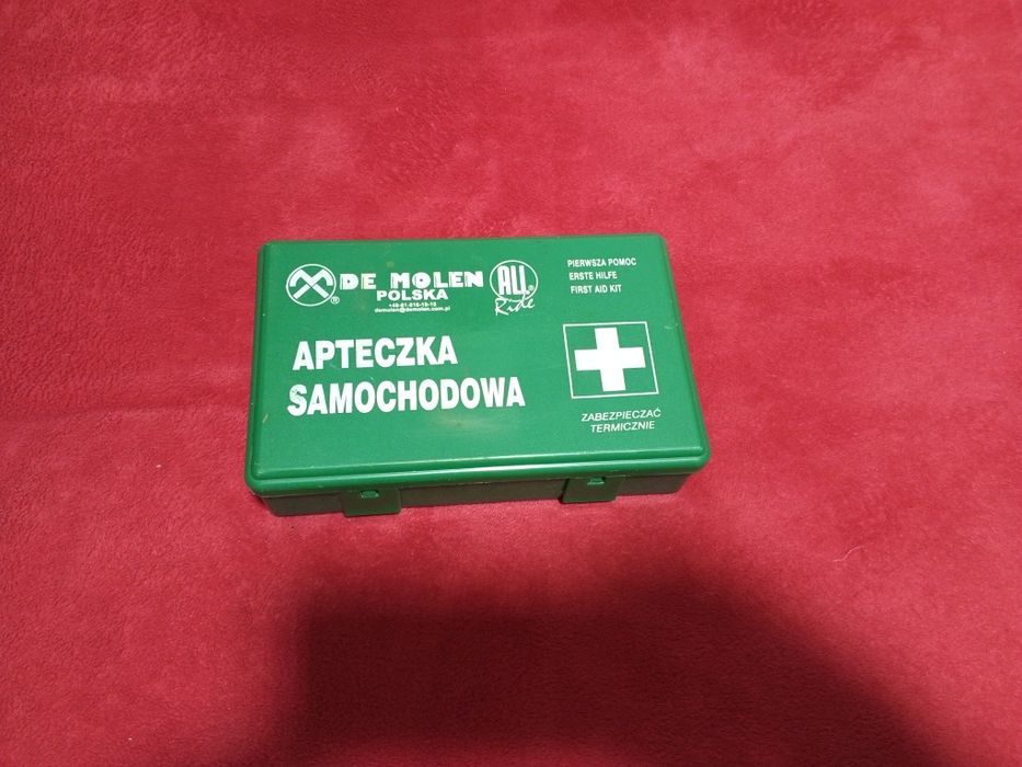 Apteczka samochodowa