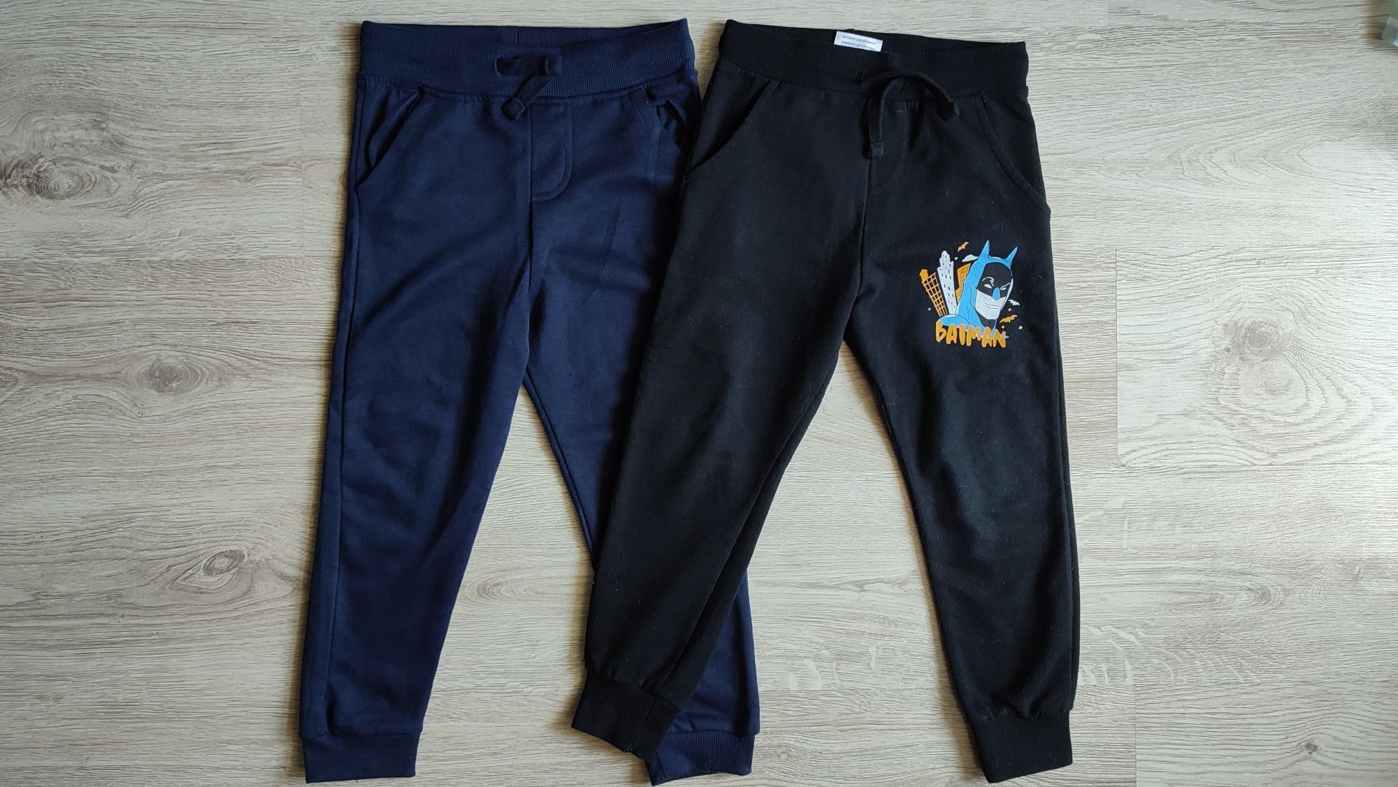 Zestaw 2 x spodnie dresowe Batman 116
