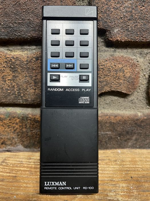 Pilot LUXMAN RD 100.