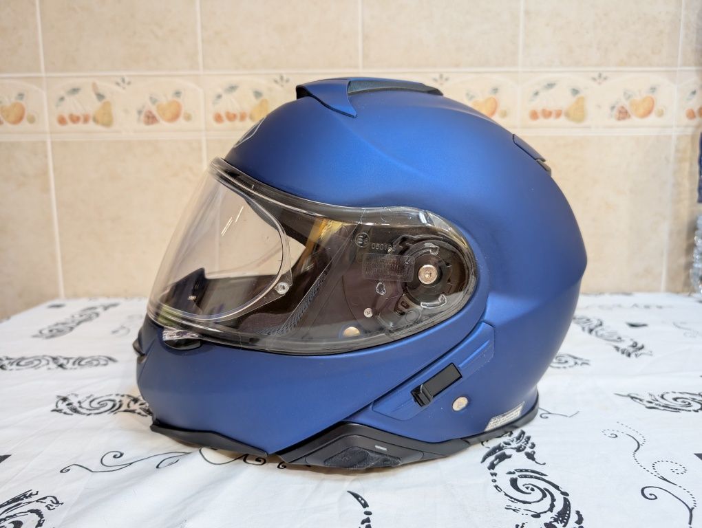 Shoei Neotec 2 + Sena SRL2