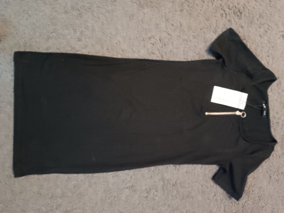 Sukienka damska nowa mała czarna r. S na