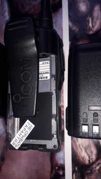 Портативная рация icom F16