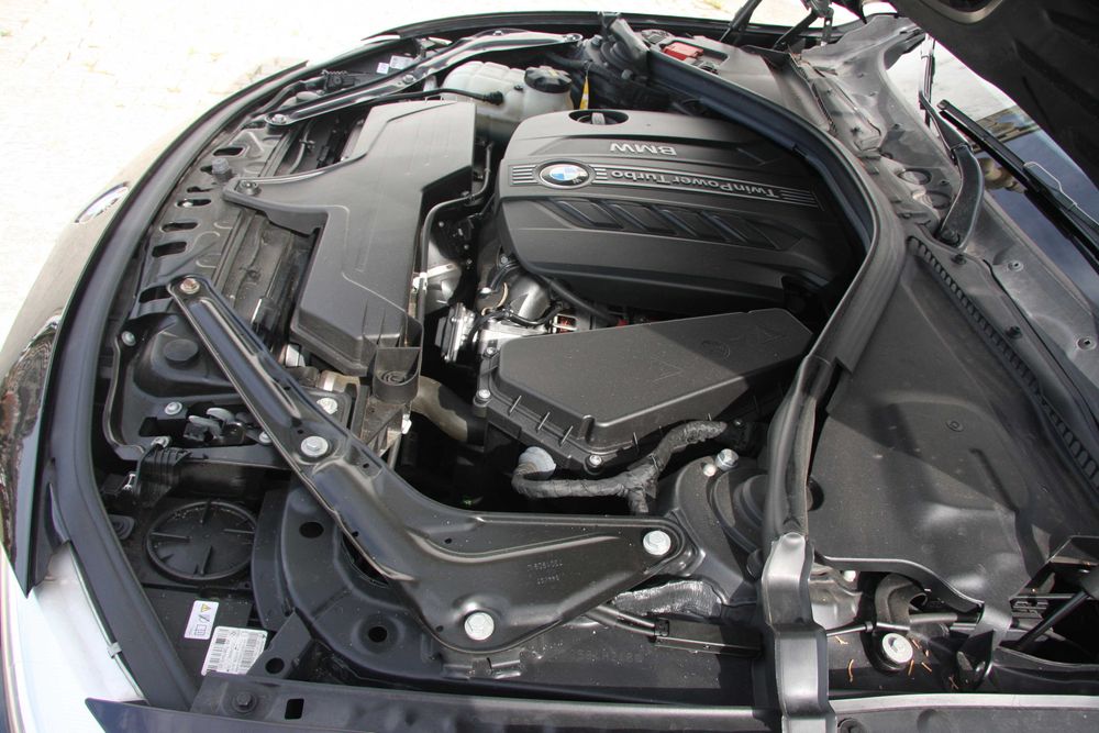 BMW 420 CABRIO - dx drive line Luxury Auto
27.990 €
Negociável