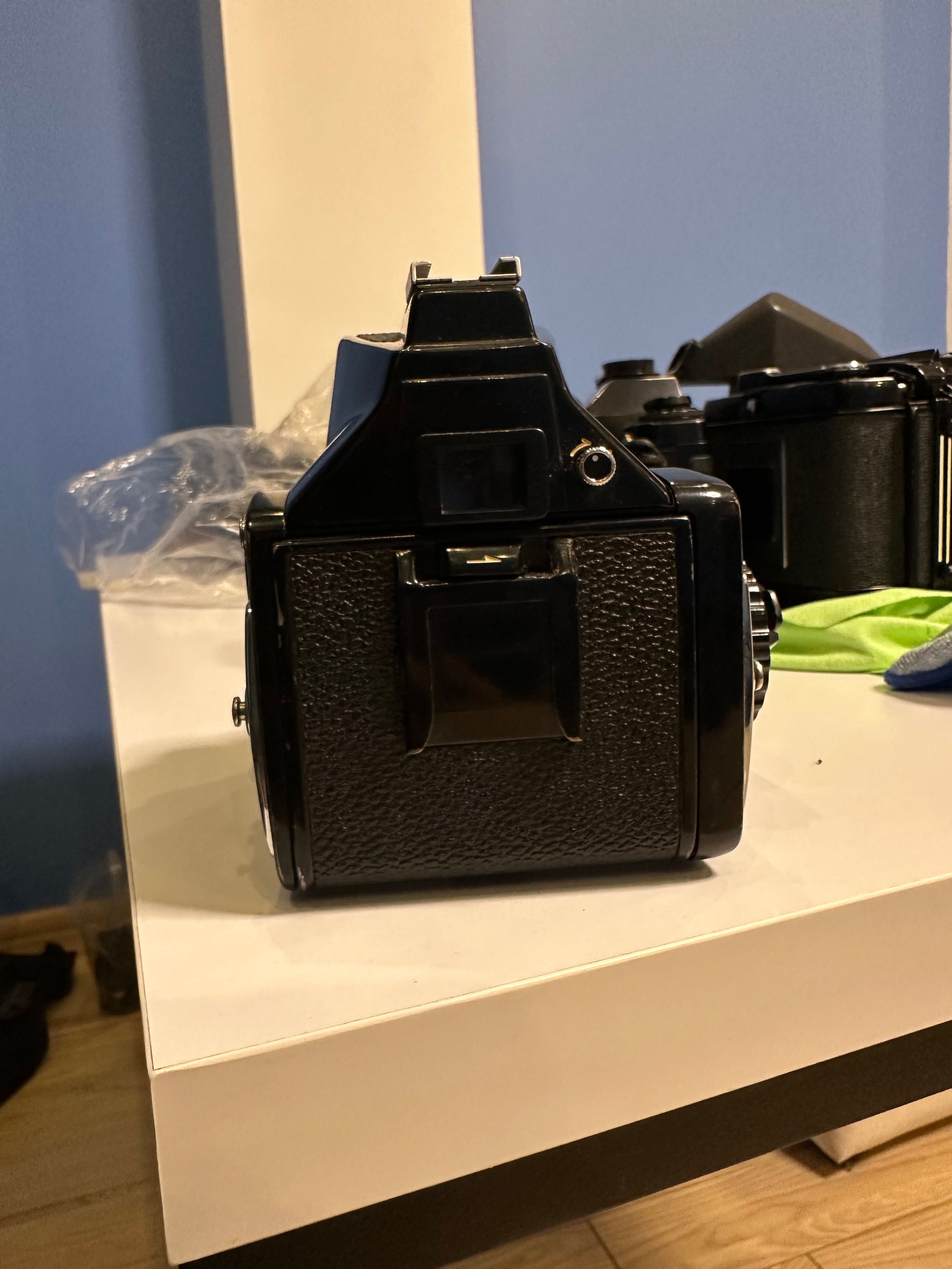 Фотоаппарат Mamiya 645 з объективом