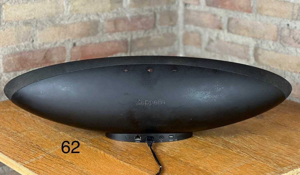 Bowers & Wilkins Zeppelin Wireless, AirPlay, Bluetooth