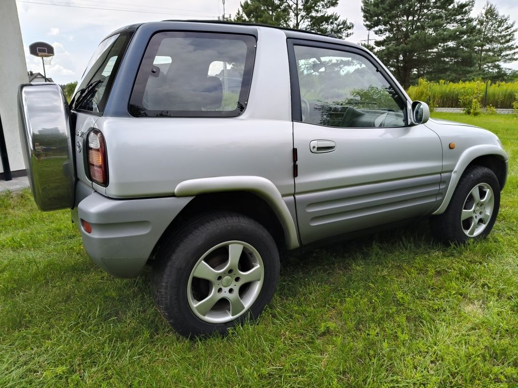 Toyota RAV4 sprowadzona z Niemiec