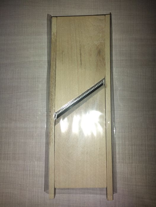 Терка для корейської моркви