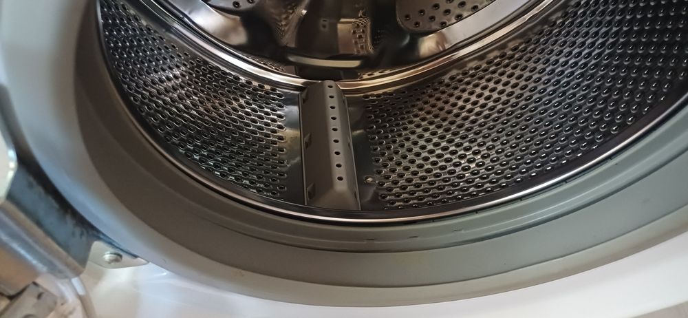 Пральна машина Indesit WISL103