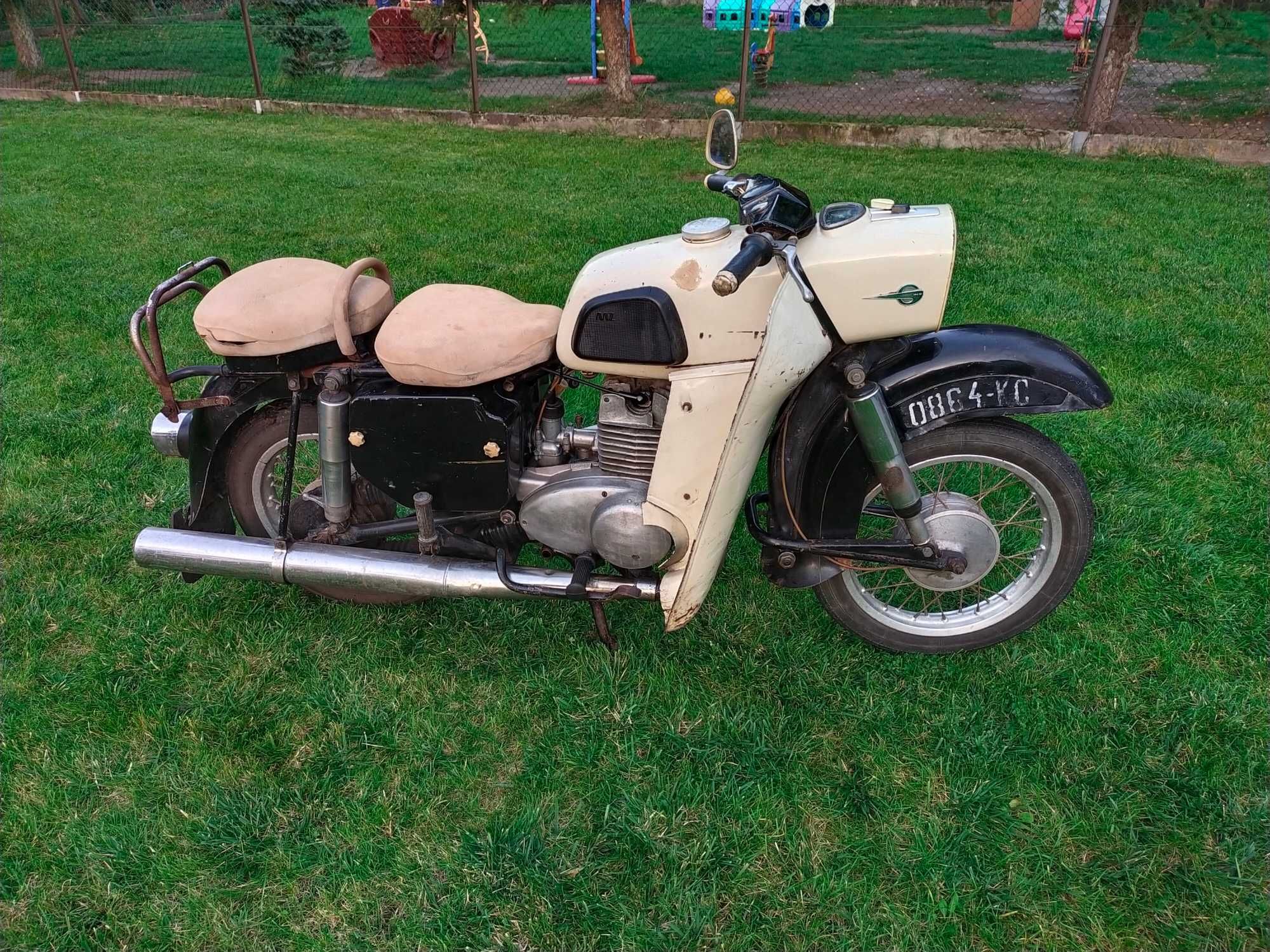 MZ Trophy ES 250