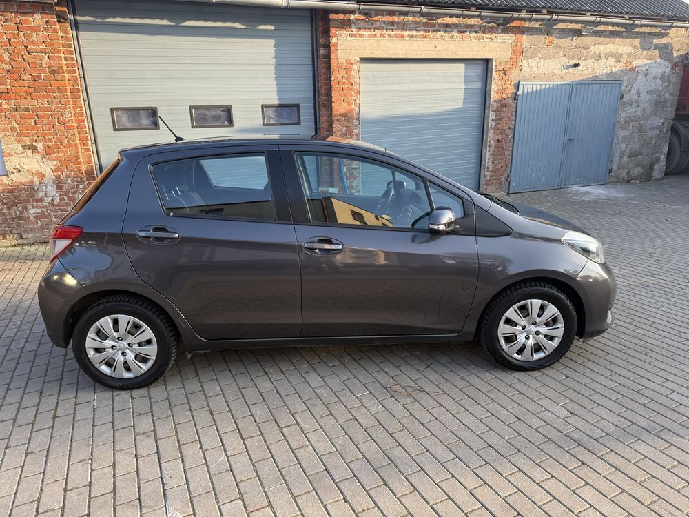 Toyota Yaris 2013r.