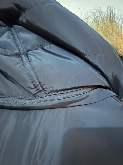 Kispo azul com capuz - Mulher