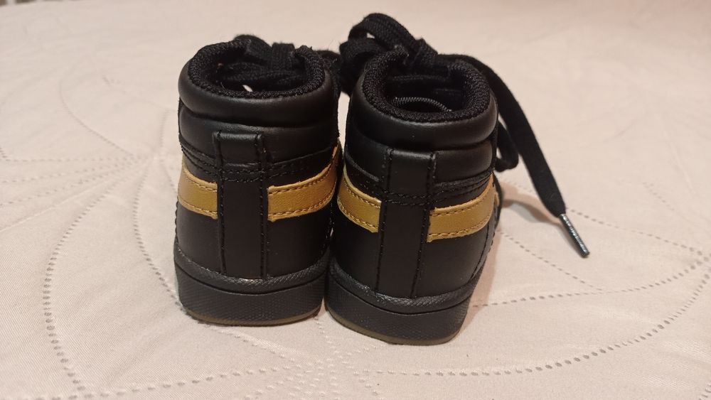 Дитячі кросівки, демісезонні