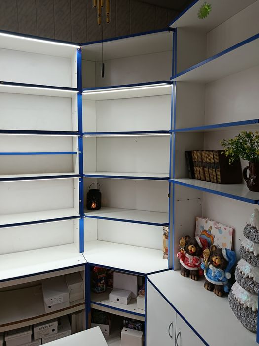 Шафи, полиці для різних потреб