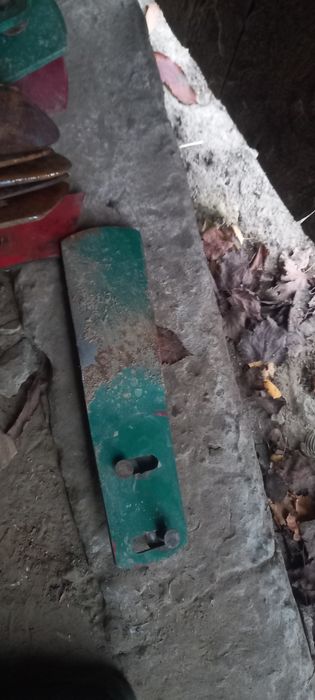 Sprzedam pług obrotowy kverneland