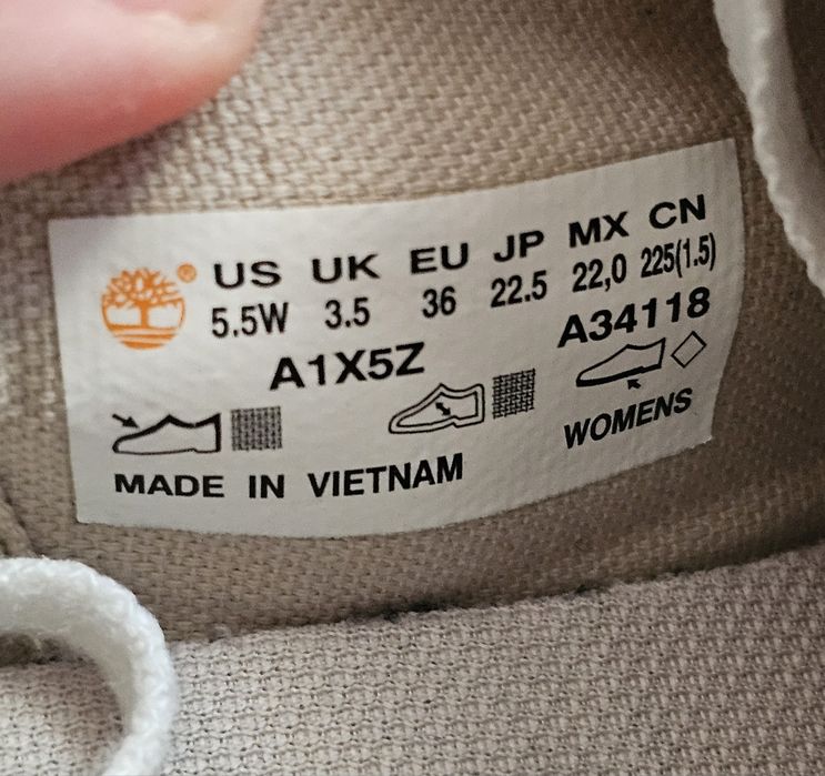 Sprzedam buty damskie sportowe trampki beżowe timberland skape park ro