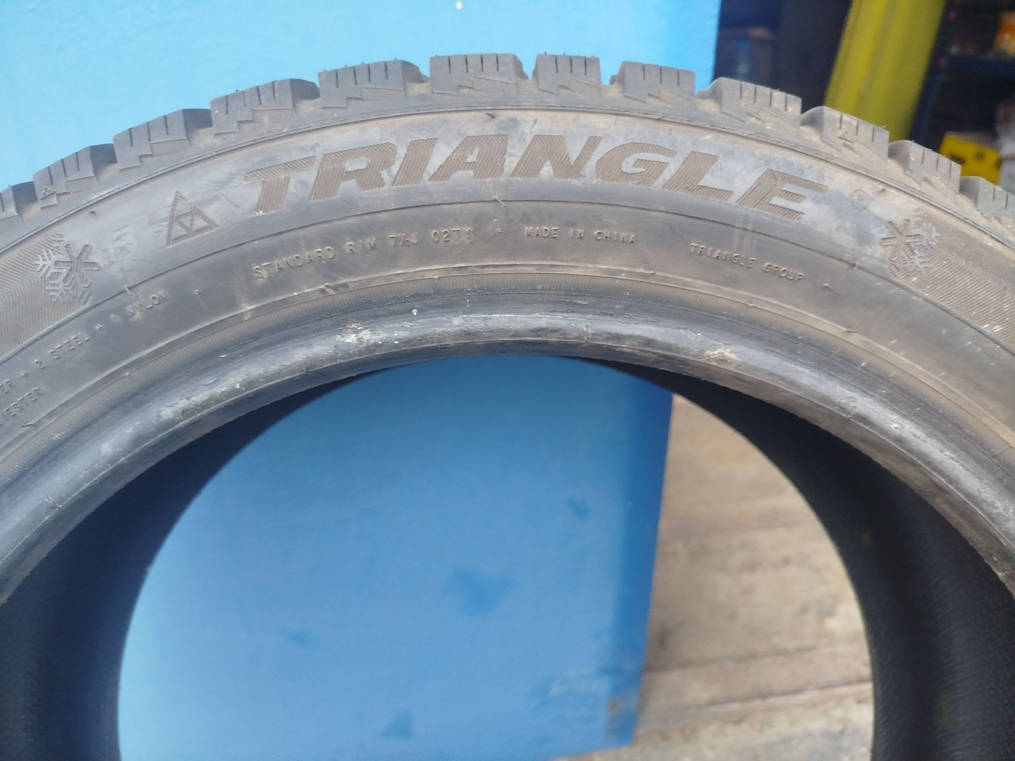 Шини 225/45 R17 94R TRIANGLE
