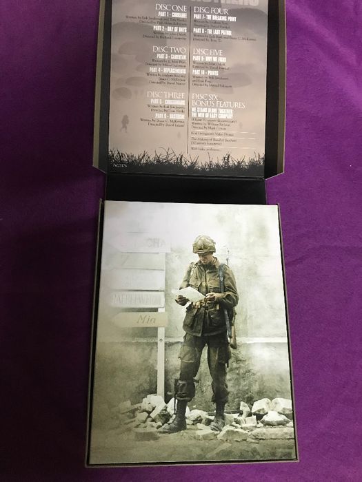 Kompania Braci / Band of Brothers - serial 6 płyt DVD