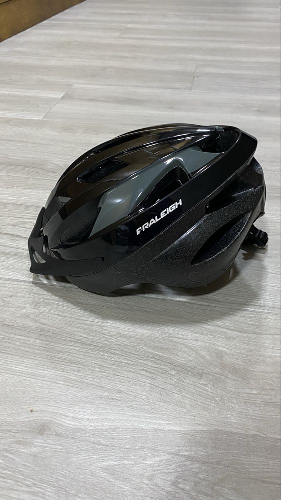 Capacete raleigh btt