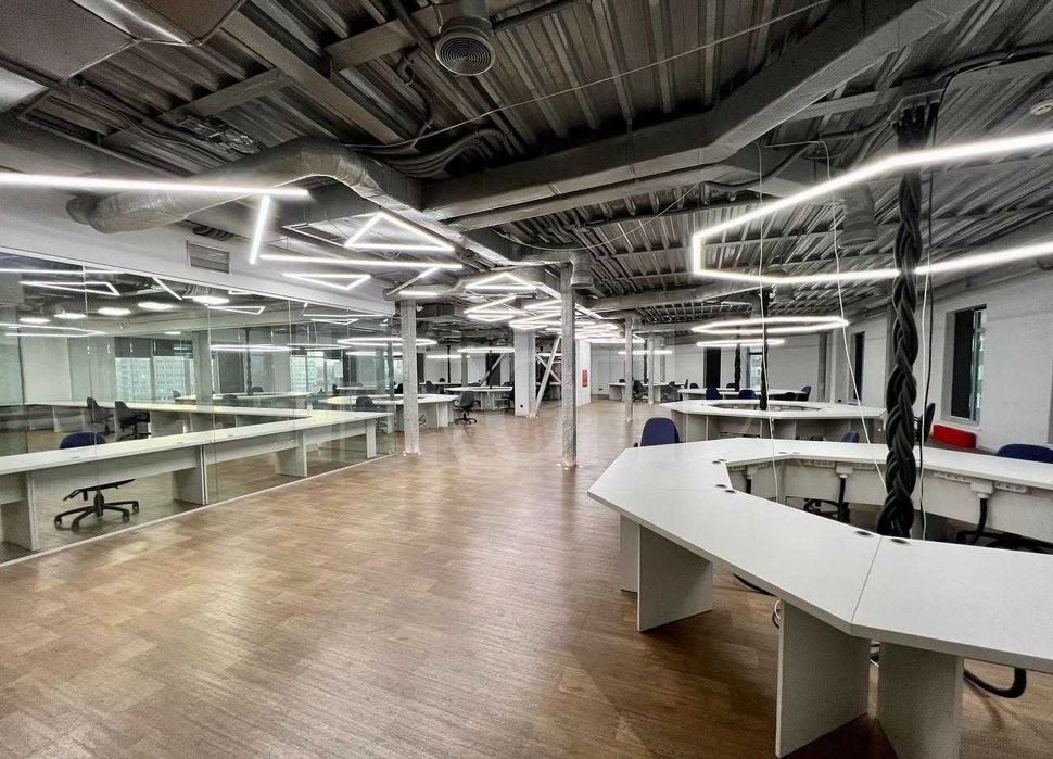 ЛОФТ офис с мебелью и кухней Солом'янський р-н (710 м2)