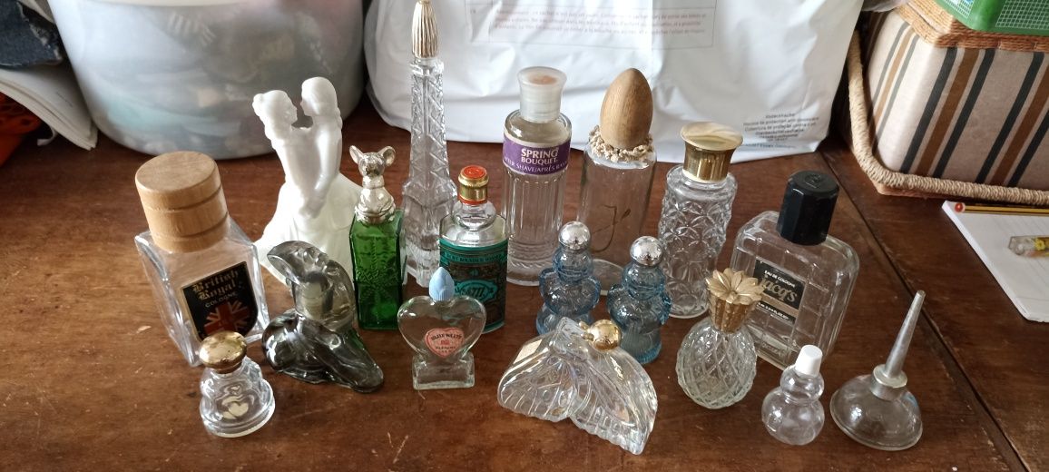 Frascos de perfume antigos