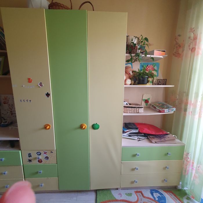 Шафа в дитячу.Терміново!