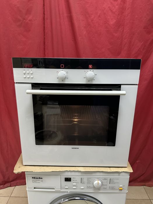 Встраиваемый Духовой шкаф Siemens под ремонт.