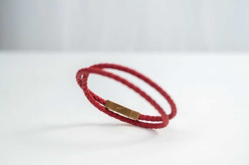 Pulseira Fina Vermelha Fierceness Outlet - Couro (stock da marca)