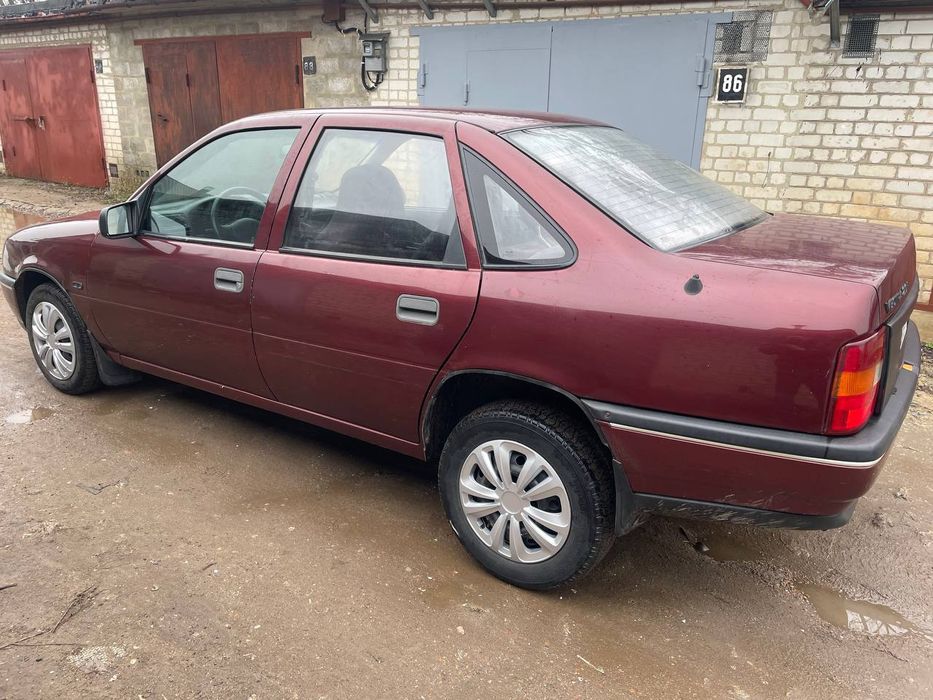Opel Vectra в хорошем состоянии.Опель Вектра!