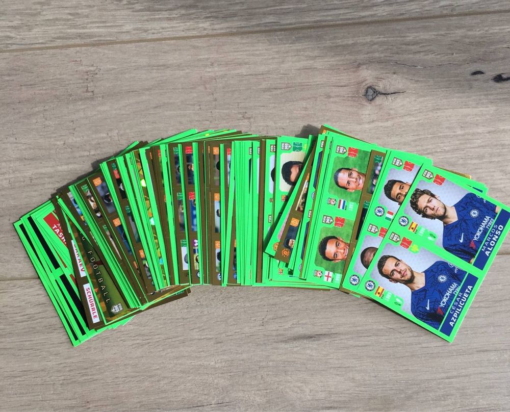 Наклейки Panini FIFA 365 2020