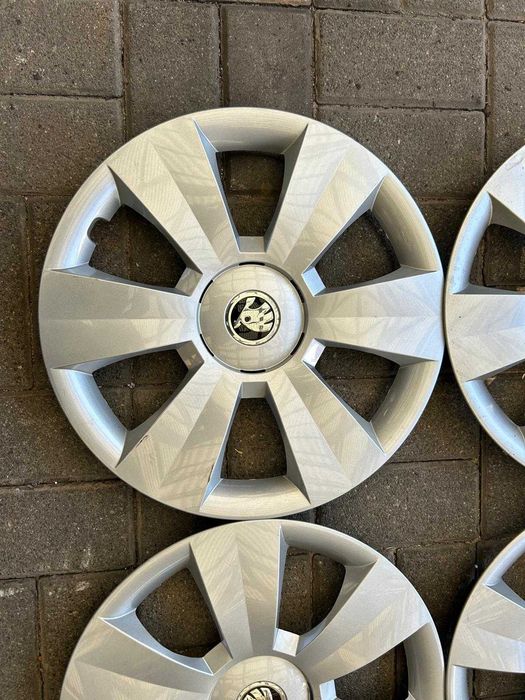 kołpaki oryginalne SKODA 15