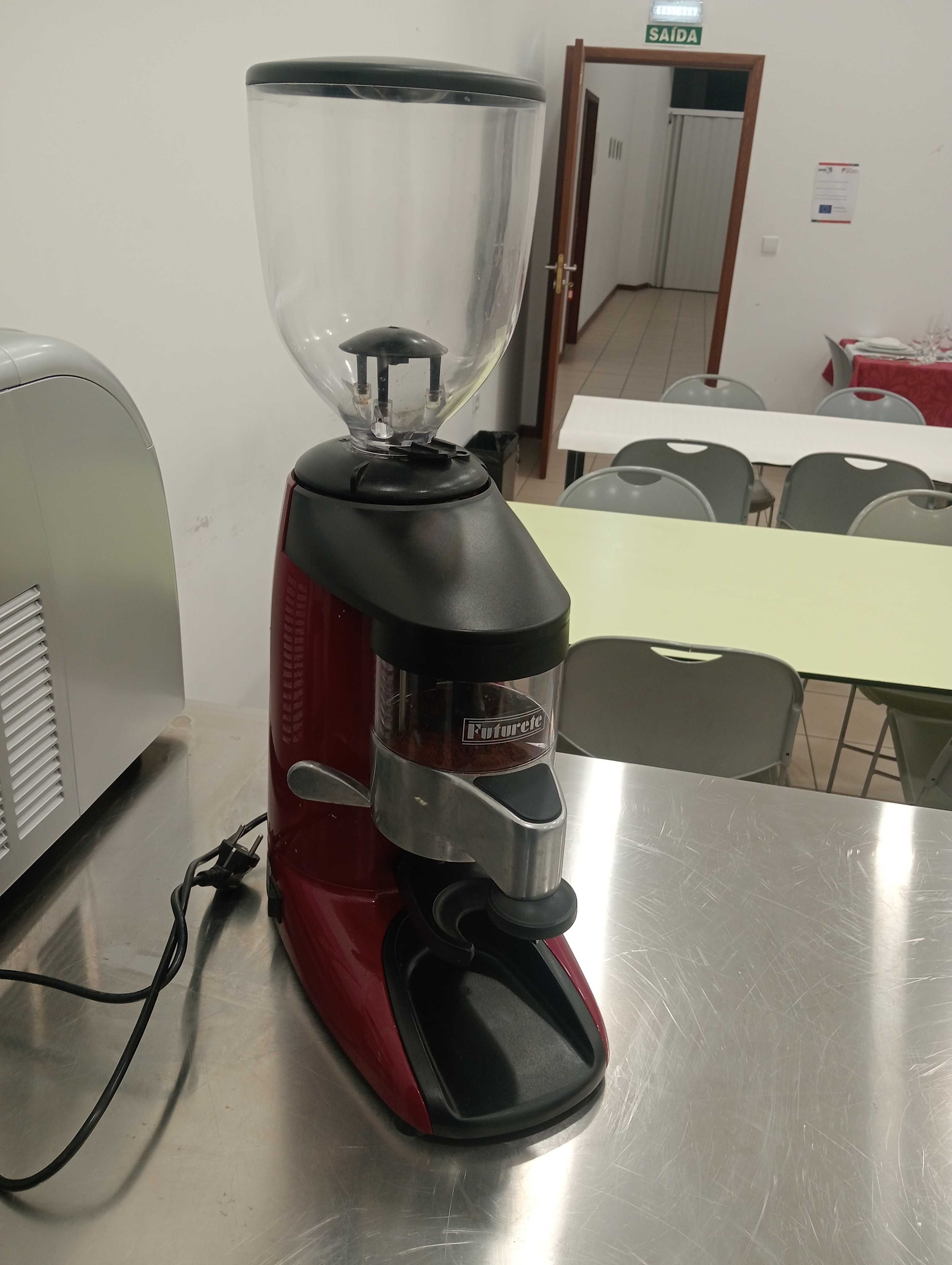 Maquina de Moer Café Marca Futurete como NOVA!