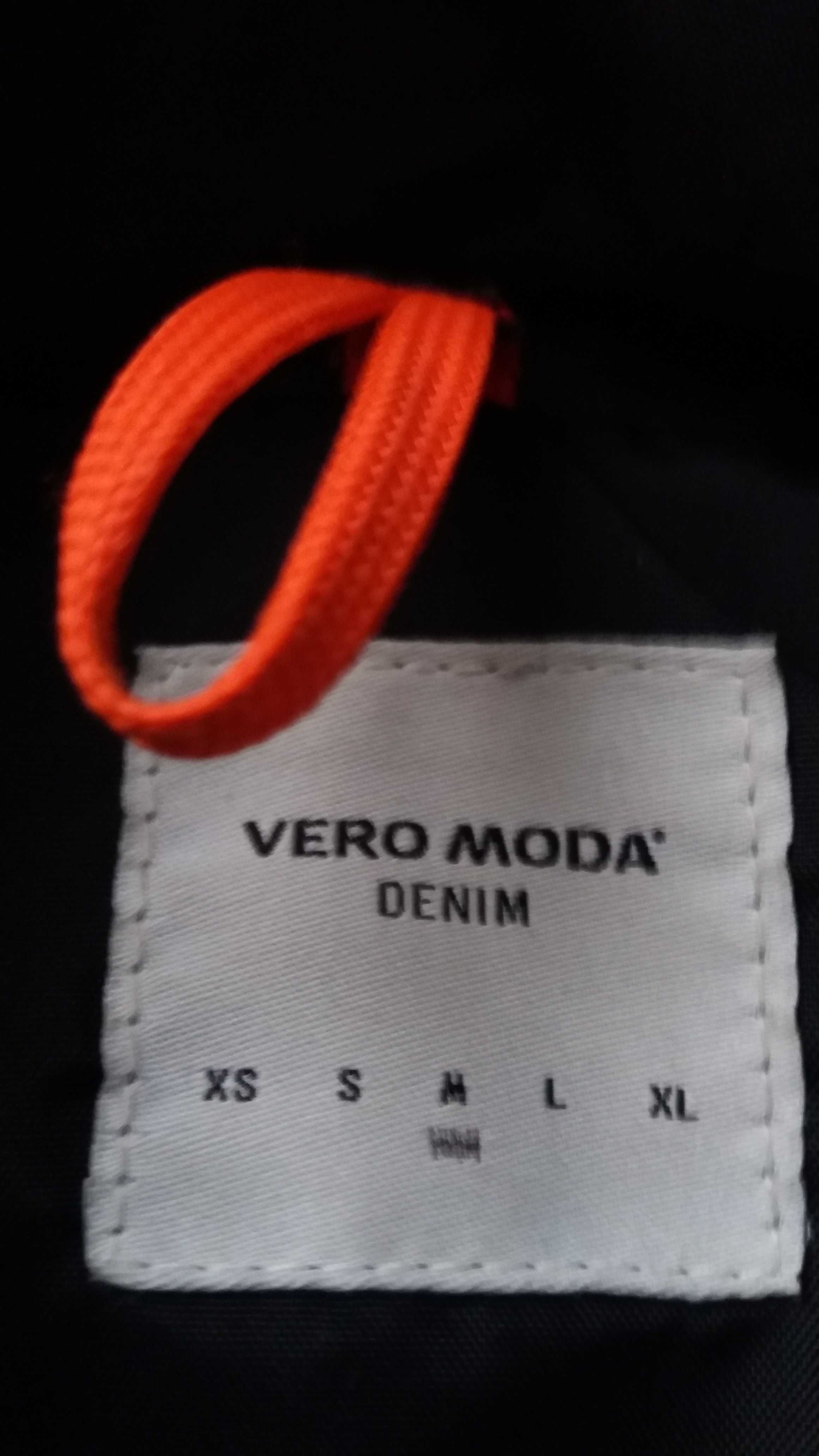 VERO MODA, zimowa kurtka damska, rozm. M