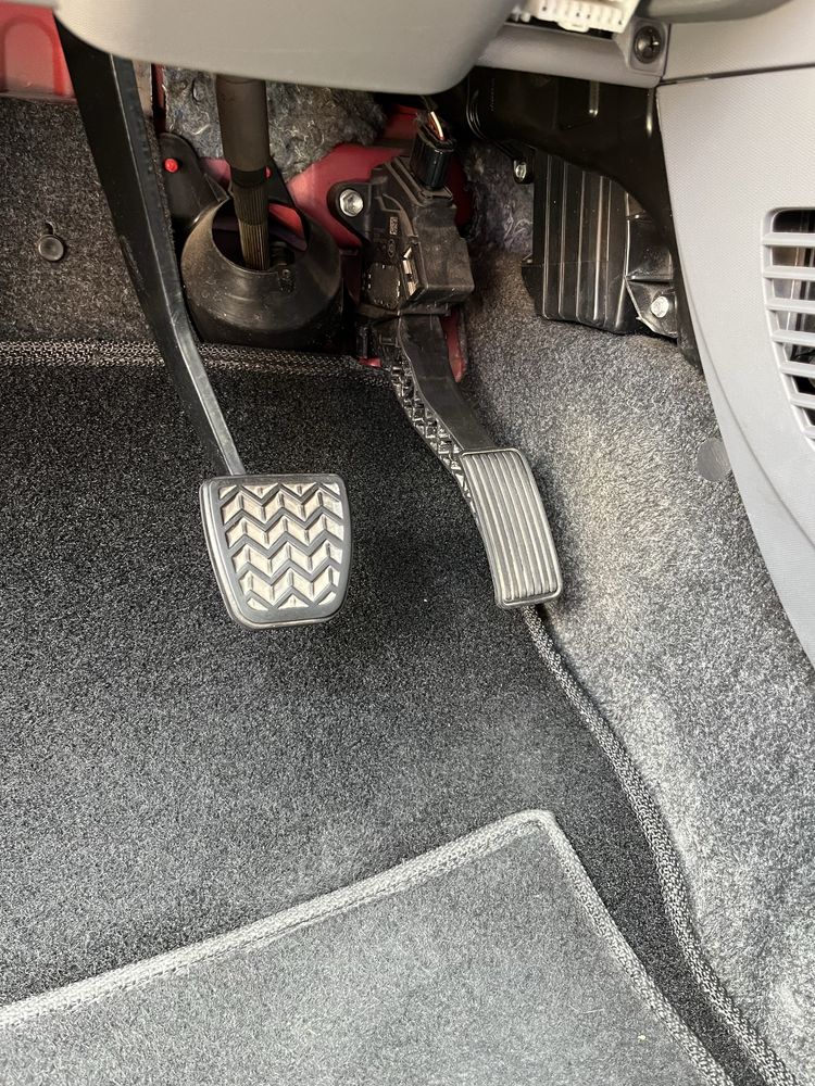 Citroen C1 компактне,  зручне авто на автоматі (робот)